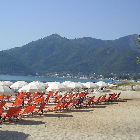 Golden Beach Inn クリッシ・アモウディア エクステリア 写真